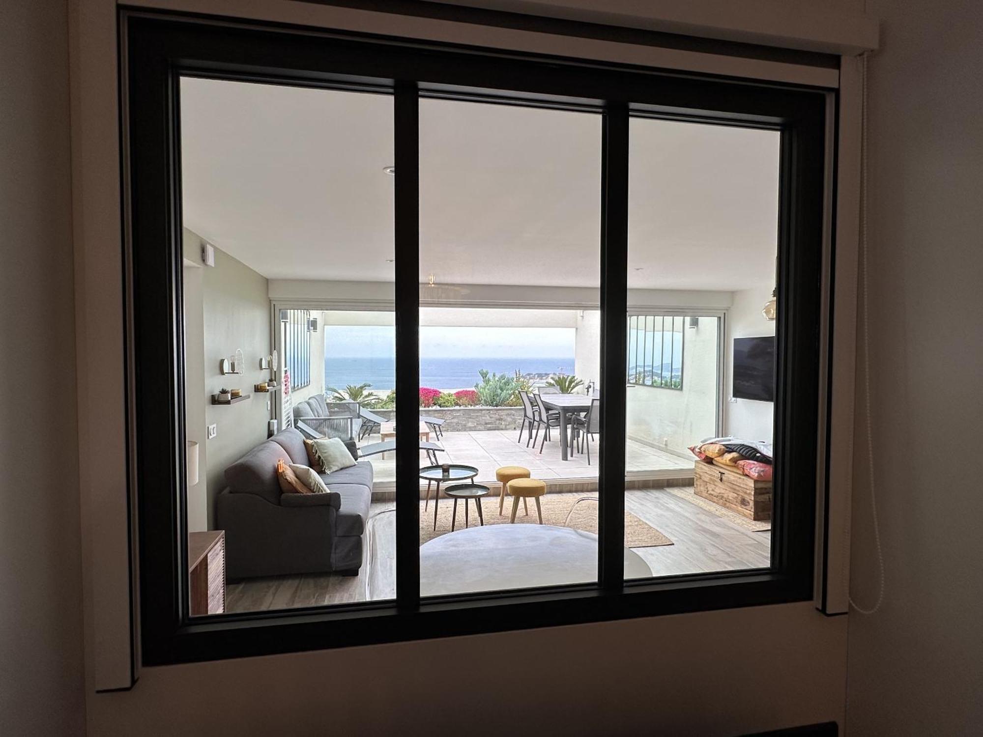Superbe T2 44M2 - Grande Terrasse Vue Mer Panoramique Exceptionnelle Piscine - Parking Bandol Zewnętrze zdjęcie